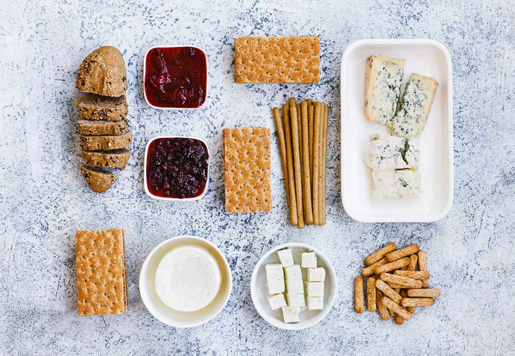 Try some healthy crackers for snacks Pannacotta Café